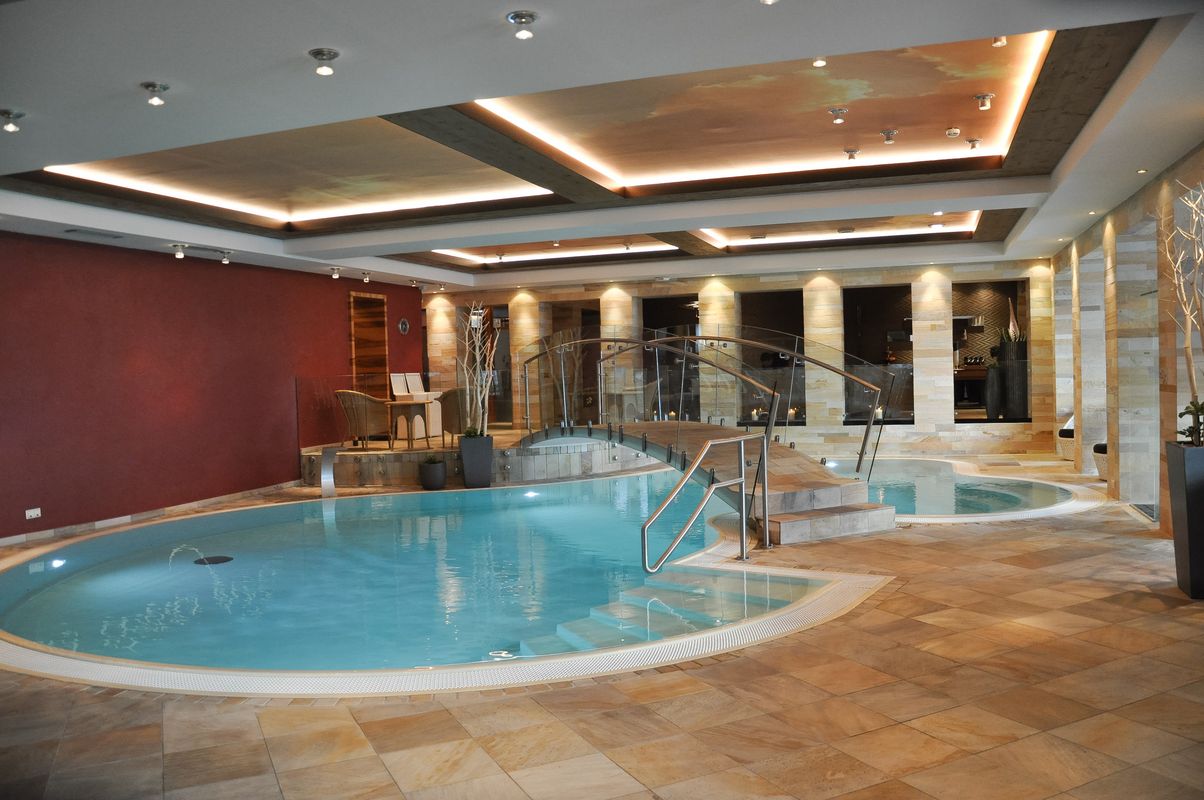 Hotel Gotthard-Zeit ****S